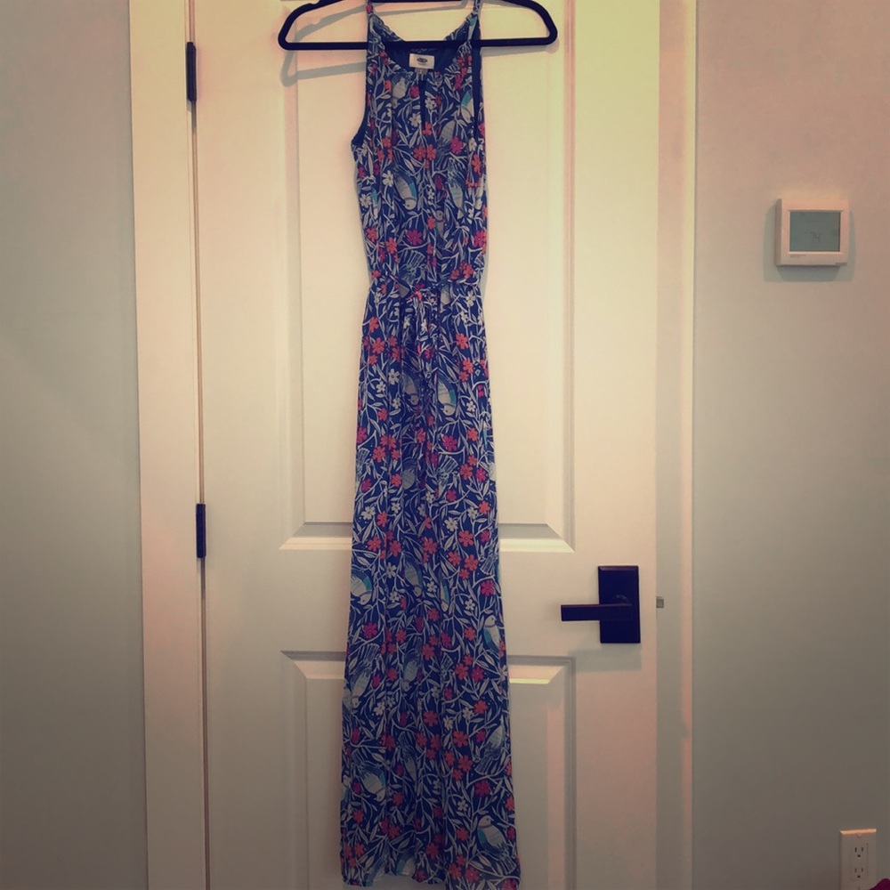 Beautiful floor length dress